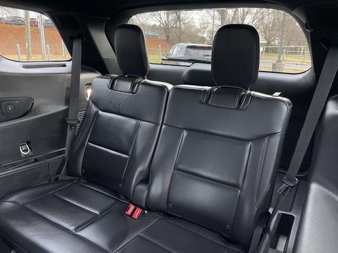 Used 2025 Ford Explorer ST-Line w/ Premium Package image 21