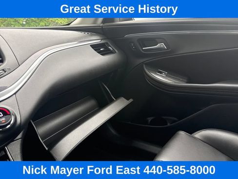 Used 2017 Chevrolet Impala LT w/ Convenience Package FWD image 19