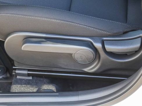 Used 2026 Hyundai Kona SEL Sport FWD image 24