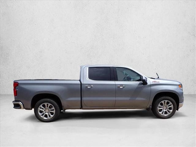 Used 2025 Chevrolet Silverado 1500 LTZ w/ LTZ Premium Package AWD/4WD image 4