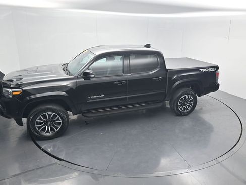 Used 2023 Toyota Tacoma TRD Sport AWD/4WD image 52