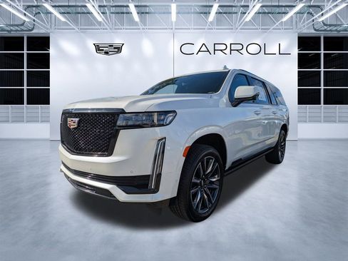 Used 2022 Cadillac Escalade ESV Sport w/ Touring Package image 8