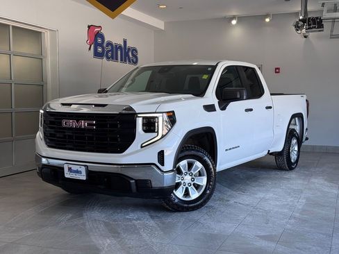 Certified 2023 GMC Sierra 1500 Pro w/ Pro Value Package image 2