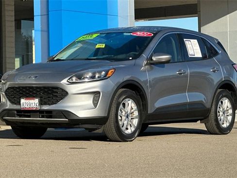 Used 2021 Ford Escape SE image 10