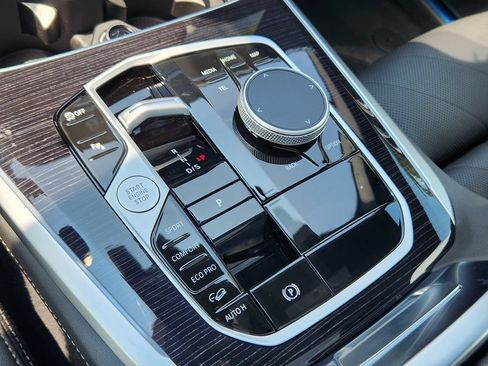 New 2026 BMW X5 M60i AWD/4WD image 18