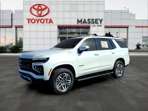 Used 2025 Chevrolet Tahoe Z71 w/ Comfort Package AWD/4WD image 7