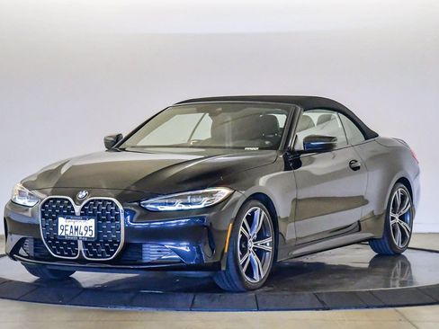 Certified 2023 BMW 430i Convertible w/ Premium Package image 1