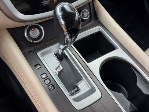 Used 2020 Nissan Murano Platinum w/ Cargo Package image 30