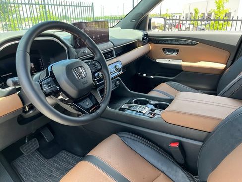 Certified 2026 Honda Passport TrailSport Elite image 19