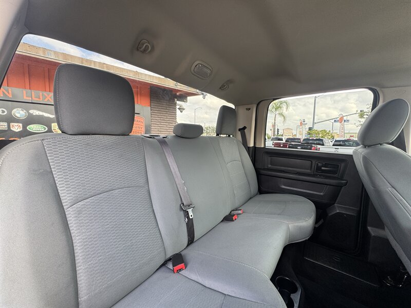 Used 2016 RAM 2500 Tradesman w/ Chrome Appearance Group AWD/4WD image 42