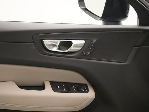 Certified 2026 Volvo XC60 B5 Plus AWD/4WD image 11