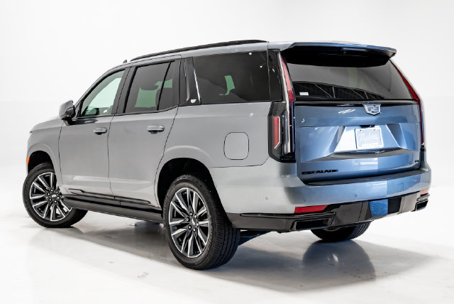 Used 2022 Cadillac Escalade Sport w/ Touring Package AWD/4WD image 30