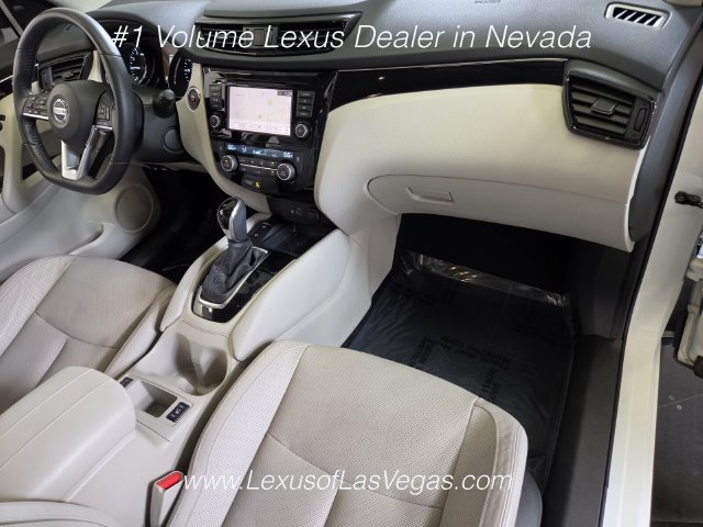 Used 2019 Nissan Rogue Sport SL w/ Premium Package AWD/4WD image 24