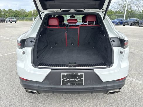 Used 2021 Porsche Cayenne Coupe AWD/4WD image 21