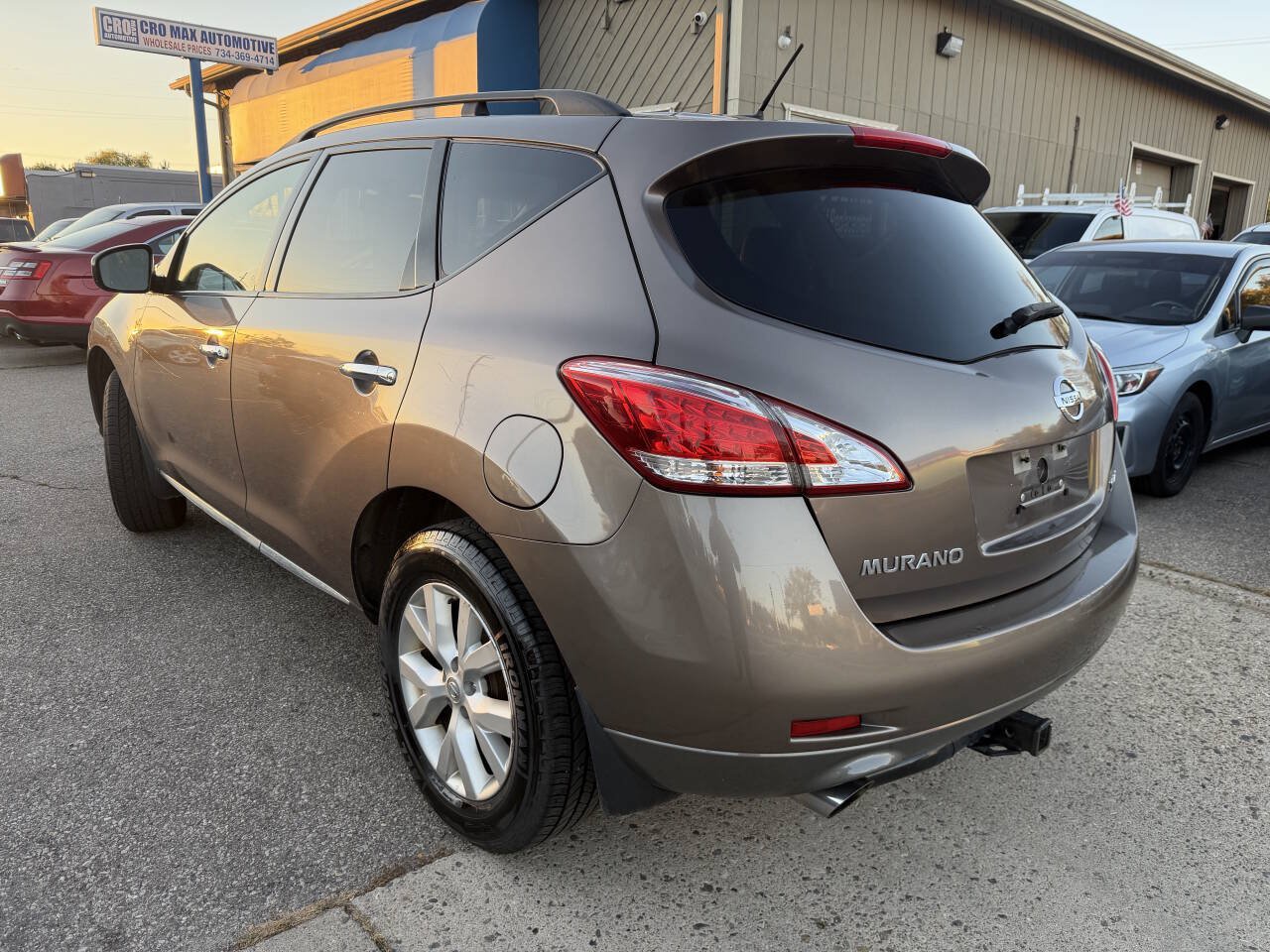 Used 2014 Nissan Murano SL w/ Navigation Package AWD/4WD image 9