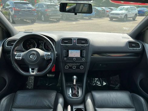 Used 2014 Volkswagen GTI Driver's Edition FWD image 13