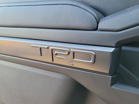 Used 2025 Toyota Tacoma TRD Off-Road image 20