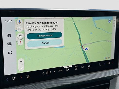 Used 2025 Ford Explorer Active w/ Active Comfort Package image 13