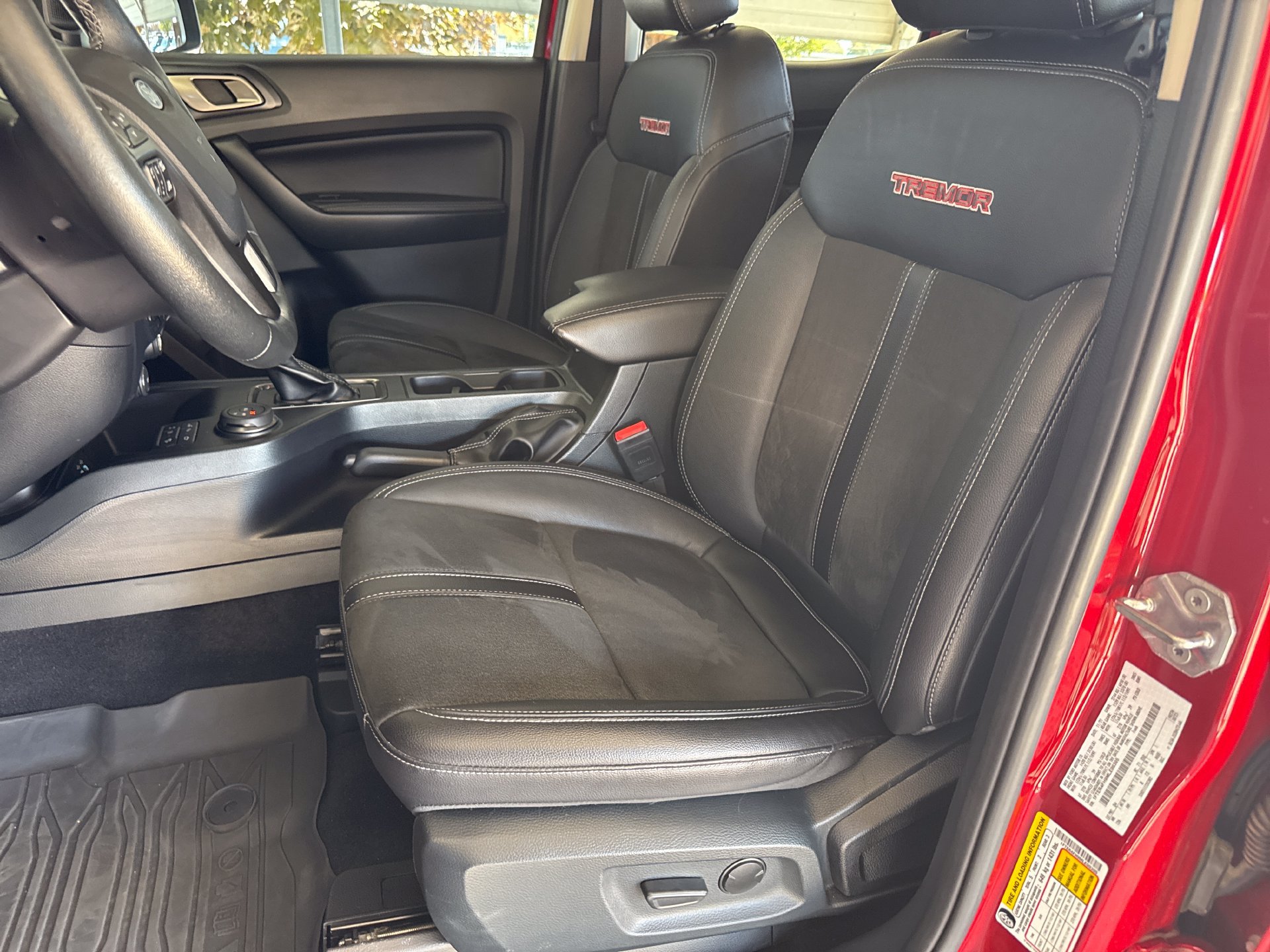 Used 2021 Ford Ranger Lariat w/ Tremor Off-Road Package AWD/4WD image 16