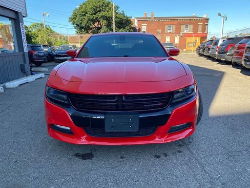 Used 2018 Dodge Charger R/T image 3