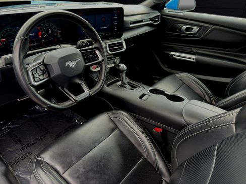 Used 2024 Ford Mustang Premium image 12