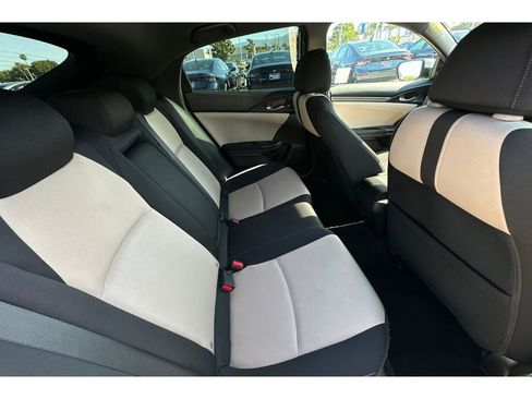 Used 2018 Honda Civic EX image 18