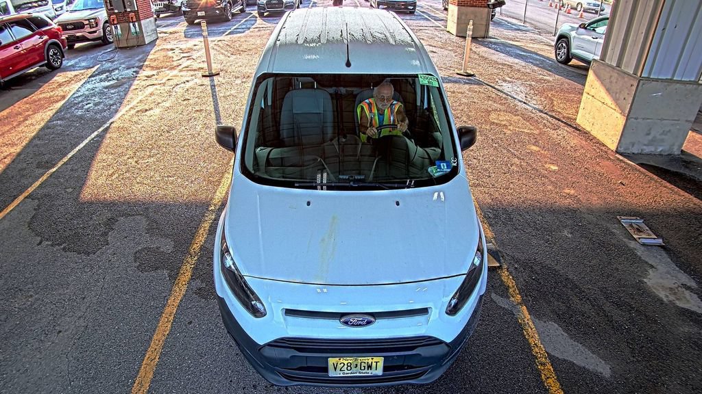 Used 2016 Ford Transit Connect XL FWD image 2