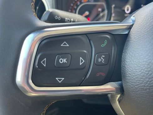 Used 2024 Jeep Wrangler Unlimited Sahara AWD/4WD image 22