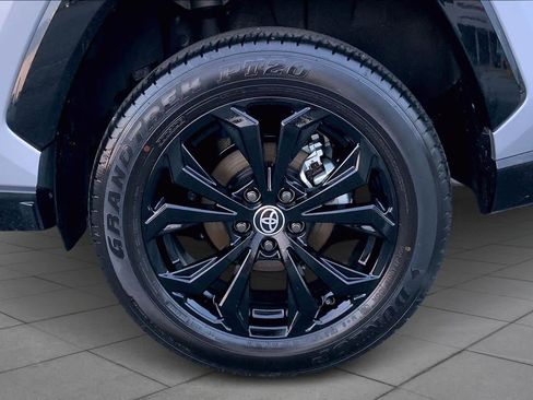 Used 2025 Toyota RAV4 XSE w/ Weather Package image 11