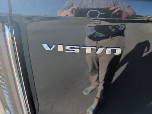 Used 2026 Cadillac Vistiq Luxury AWD/4WD image 14