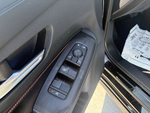 Used 2026 Nissan Sentra SR w/ Floor Mat Package FWD image 22