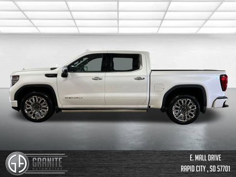 Used 2024 GMC Sierra 1500 Denali Ultimate AWD/4WD image 2