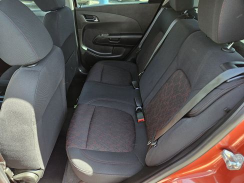 Used 2020 Chevrolet Sonic LT image 25