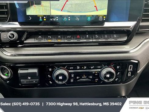 Used 2022 Chevrolet Silverado 1500 ZR2 w/ Technology Package image 22