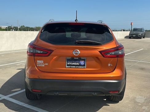 Used 2021 Nissan Rogue Sport SL w/ Premium Package FWD image 13