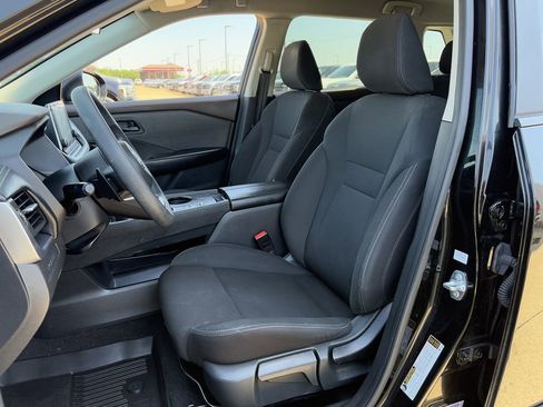 Used 2023 Nissan Rogue S FWD image 25