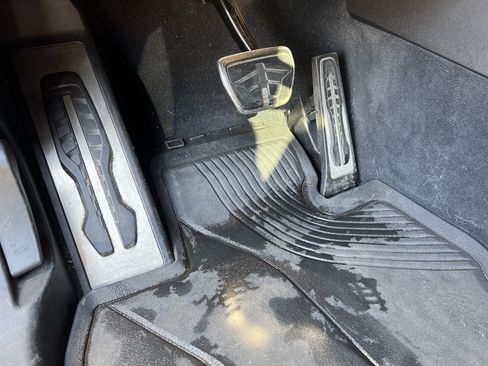 Used 2018 BMW X3 M40i w/ Premium Package image 17