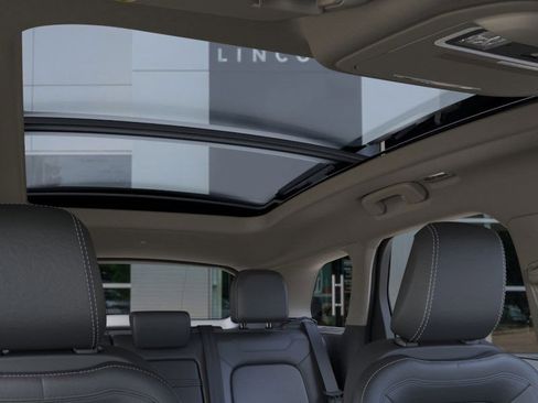 New 2025 Lincoln Corsair Grand Touring image 22