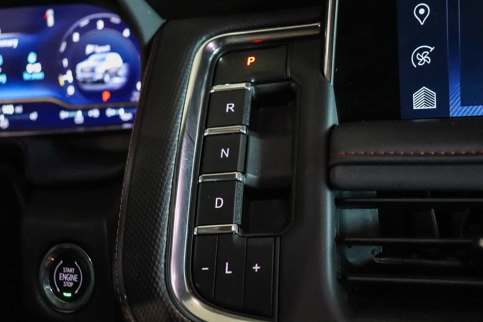 Used 2023 Chevrolet Tahoe RST w/ Luxury Package RWD image 21