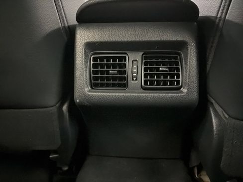 Used 2019 Toyota Camry XSE image 26