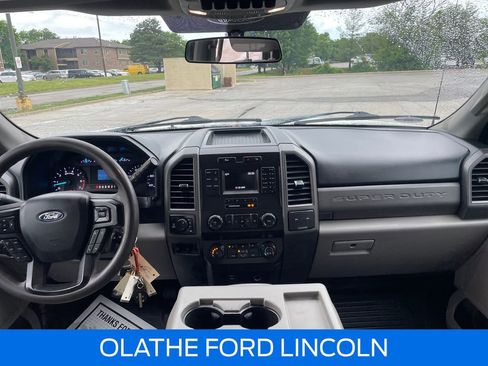 Used 2019 Ford F250 XL w/ Power Equipment Group AWD/4WD image 21