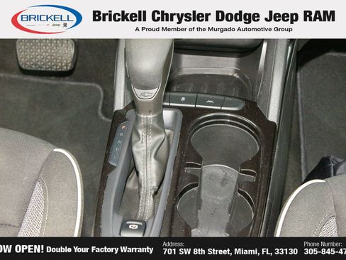 Used 2024 Chevrolet TrailBlazer LT FWD image 23