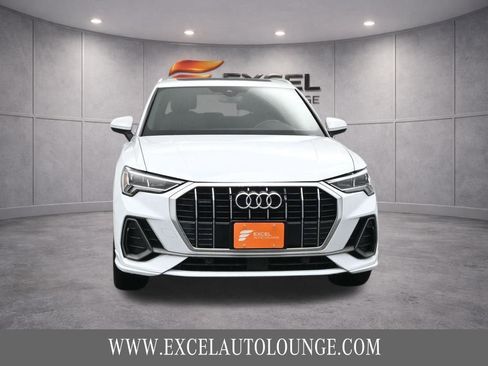 Used 2020 Audi Q3 2.0T Premium Plus w/ Premium Plus Package image 9