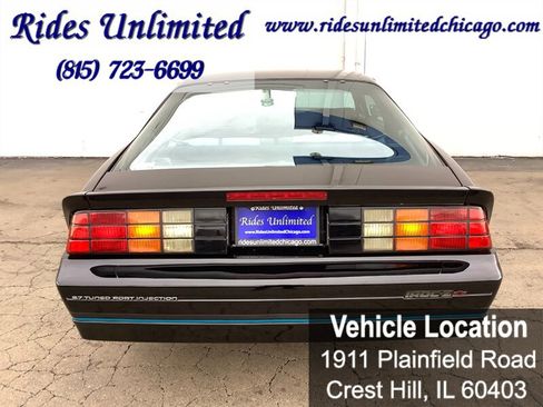 Used 1990 Chevrolet Camaro IROC-Z image 6