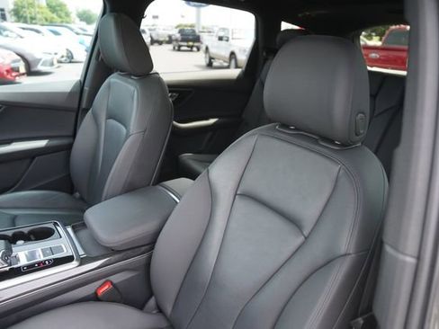 Used 2021 Audi Q7 3.0T Premium w/ Convenience Package AWD/4WD image 10
