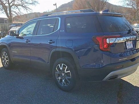 Certified 2023 GMC Acadia SLE w/ Driver Convenience Package image 6