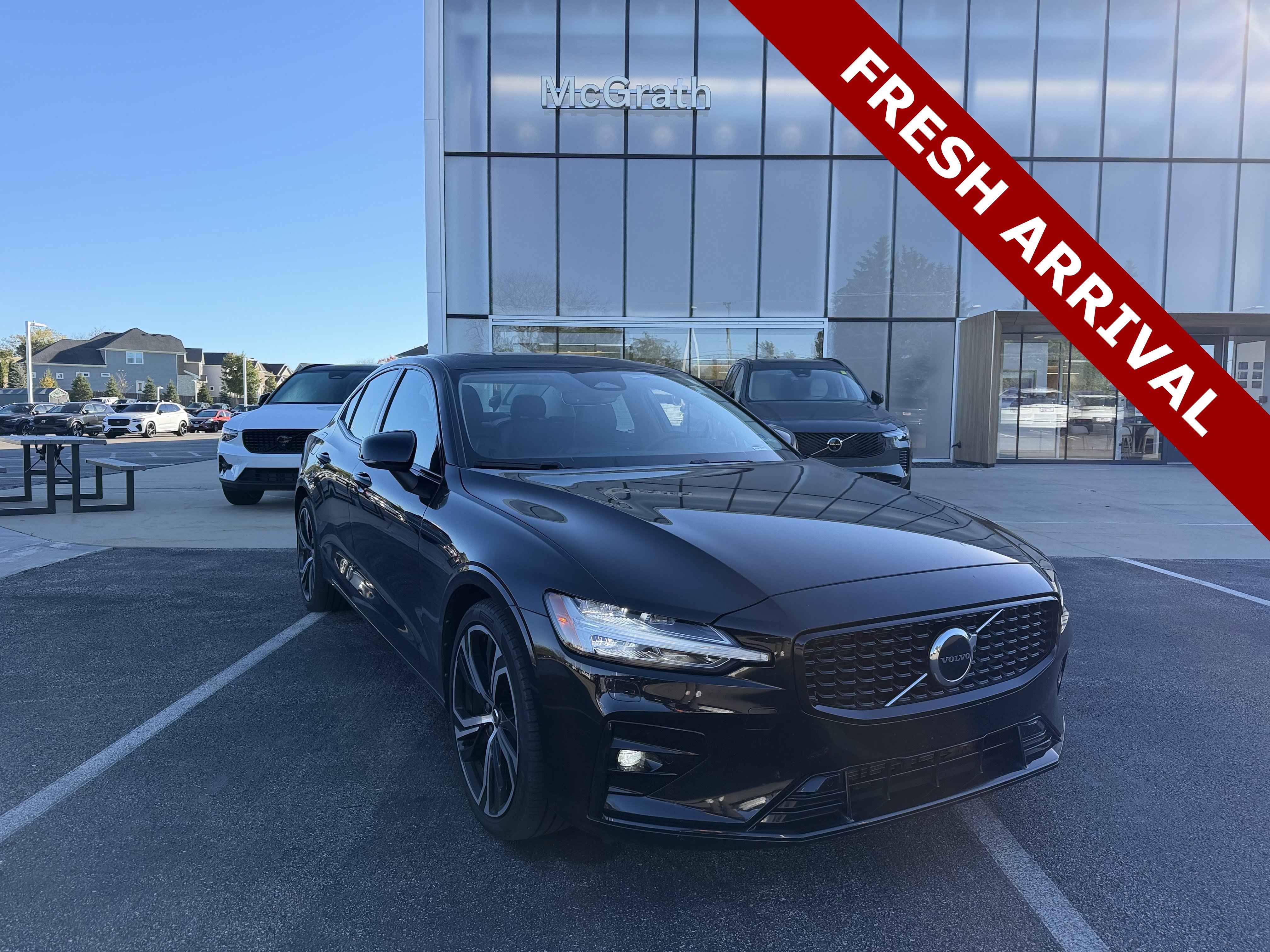 Used 2024 Volvo S60 B5 Core w/ Climate Package FWD image 1