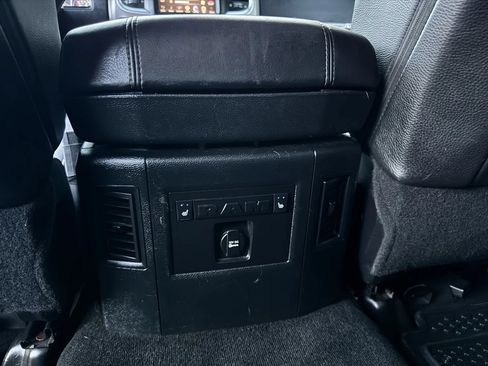 Used 2015 RAM 1500 Limited AWD/4WD image 31