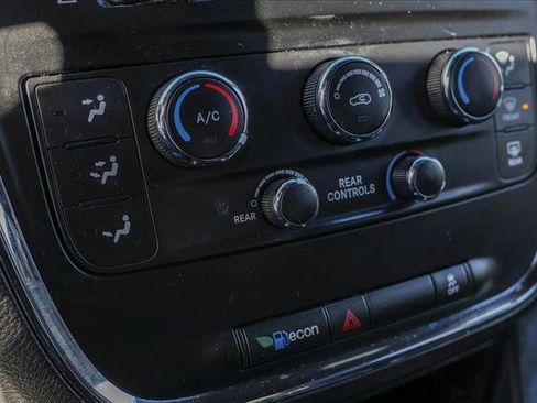 Used 2018 Dodge Grand Caravan SXT w/ Blacktop Package image 19