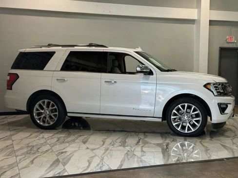 Used 2019 Ford Expedition Platinum image 6